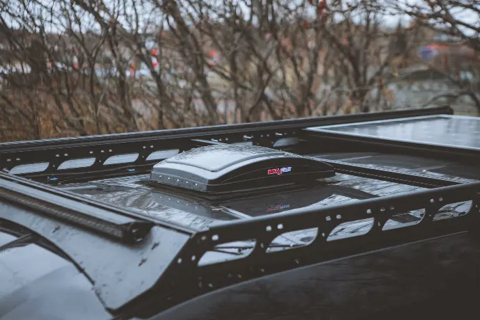 Roof Fan - MaxxFan Deluxe 6200K